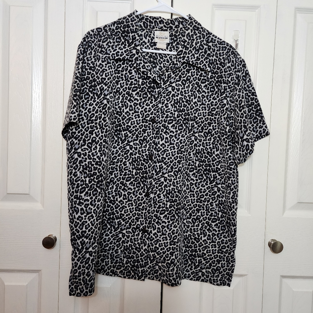 Bentley Plus Womens Blouse
